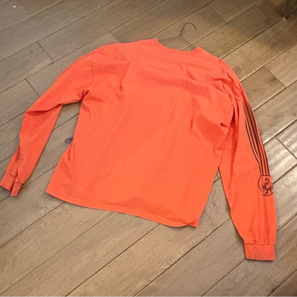 Vintage HENRY ARMS Orange Long Sleeve Tee - Picture 3 of 3